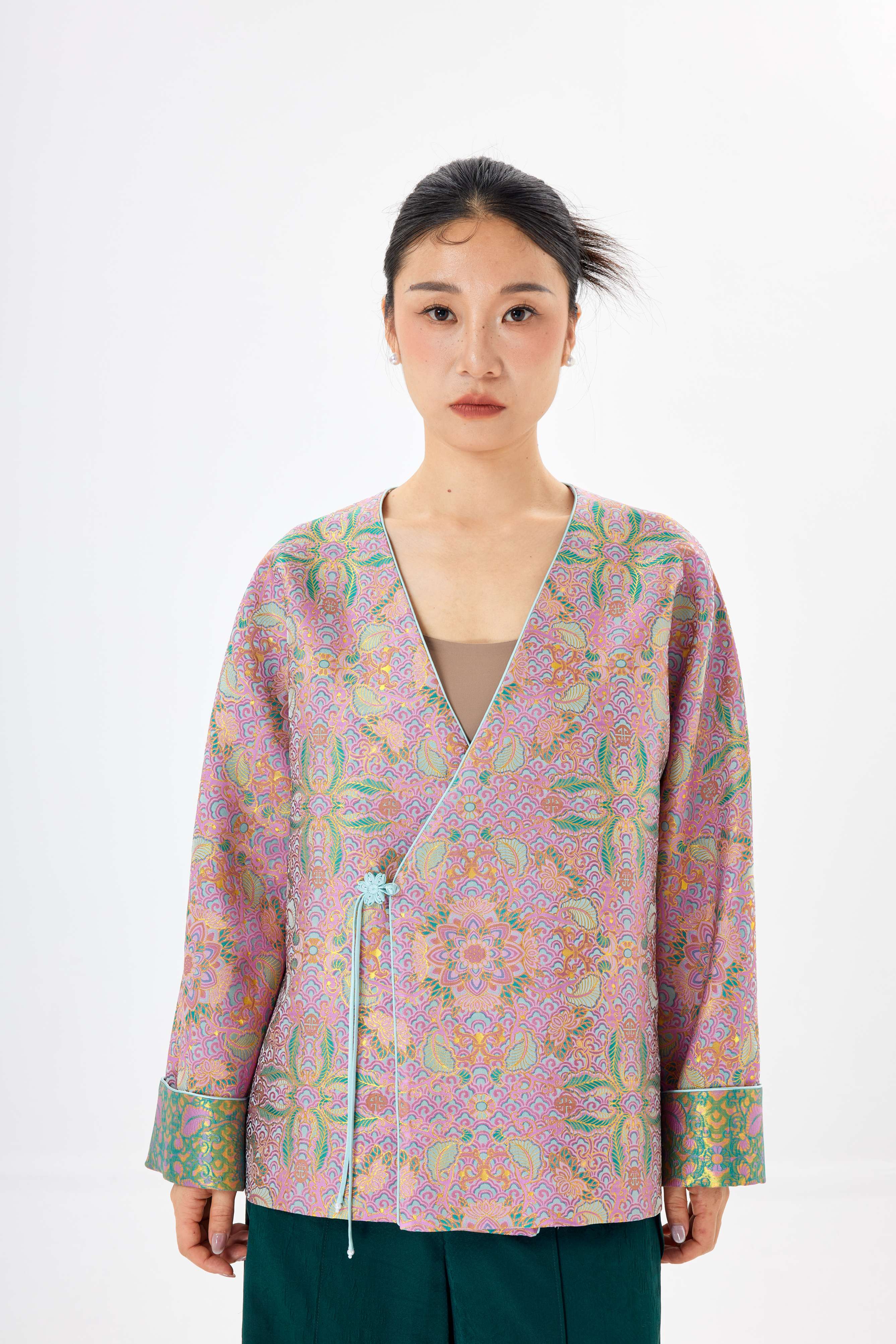 Bao Xiang flower│jacket │Song brocade with gold thread